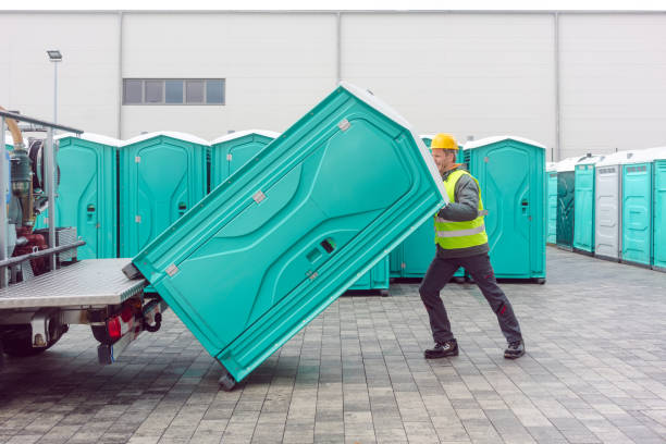 Best Porta potty rental near me  in Flora, AL